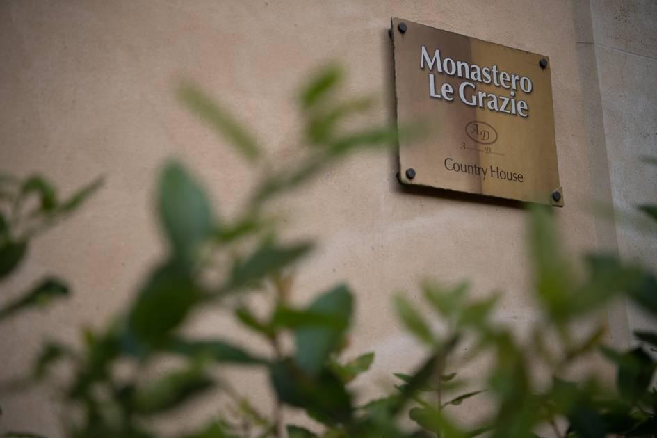 Monastero Le Grazie Ξενοδοχείο Amelia Εξωτερικό φωτογραφία